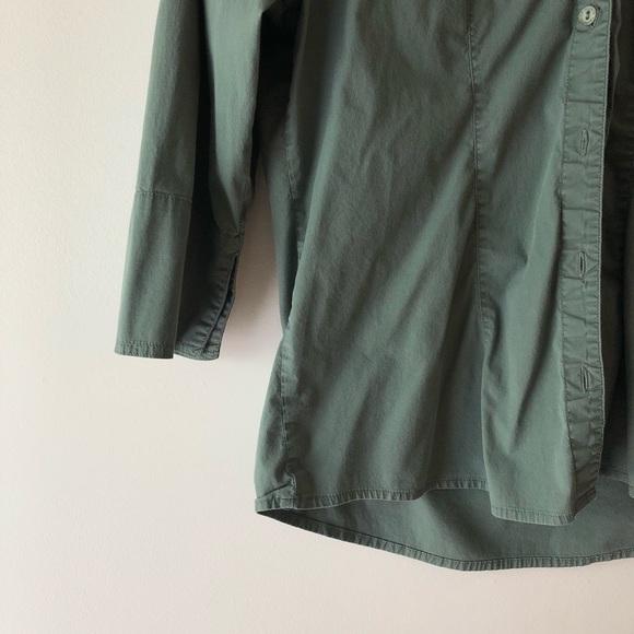 Gloria Vanderbilt button up in green - Picture 2 of 4